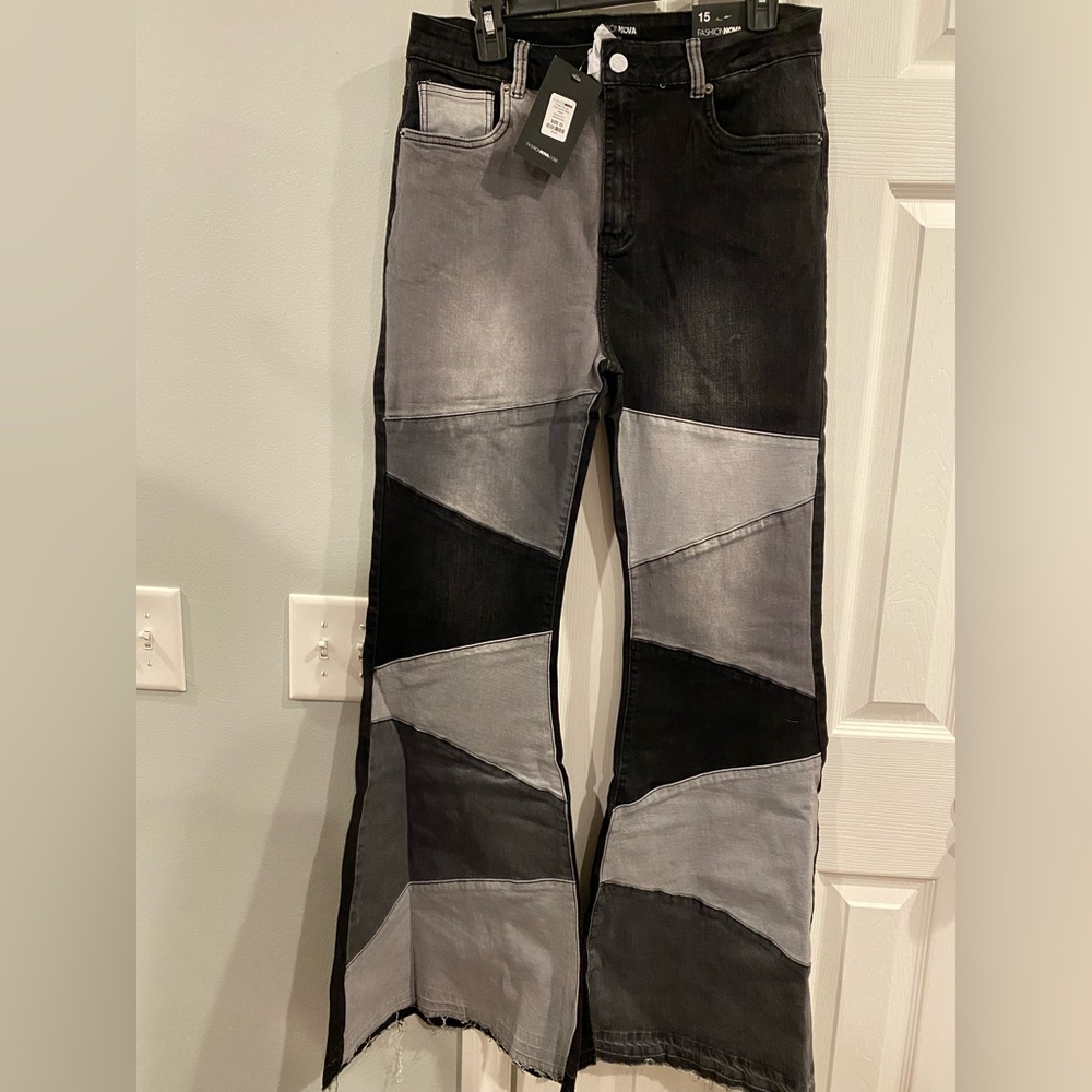 Wide Leg Color Patched Jeans!